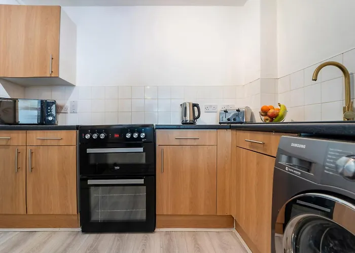 Fitzrovia - 1Br With Balcony Near Soho - Cityapartmentstay