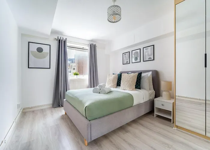 Fitzrovia - 1Br With Balcony Near Soho - Cityapartmentstay