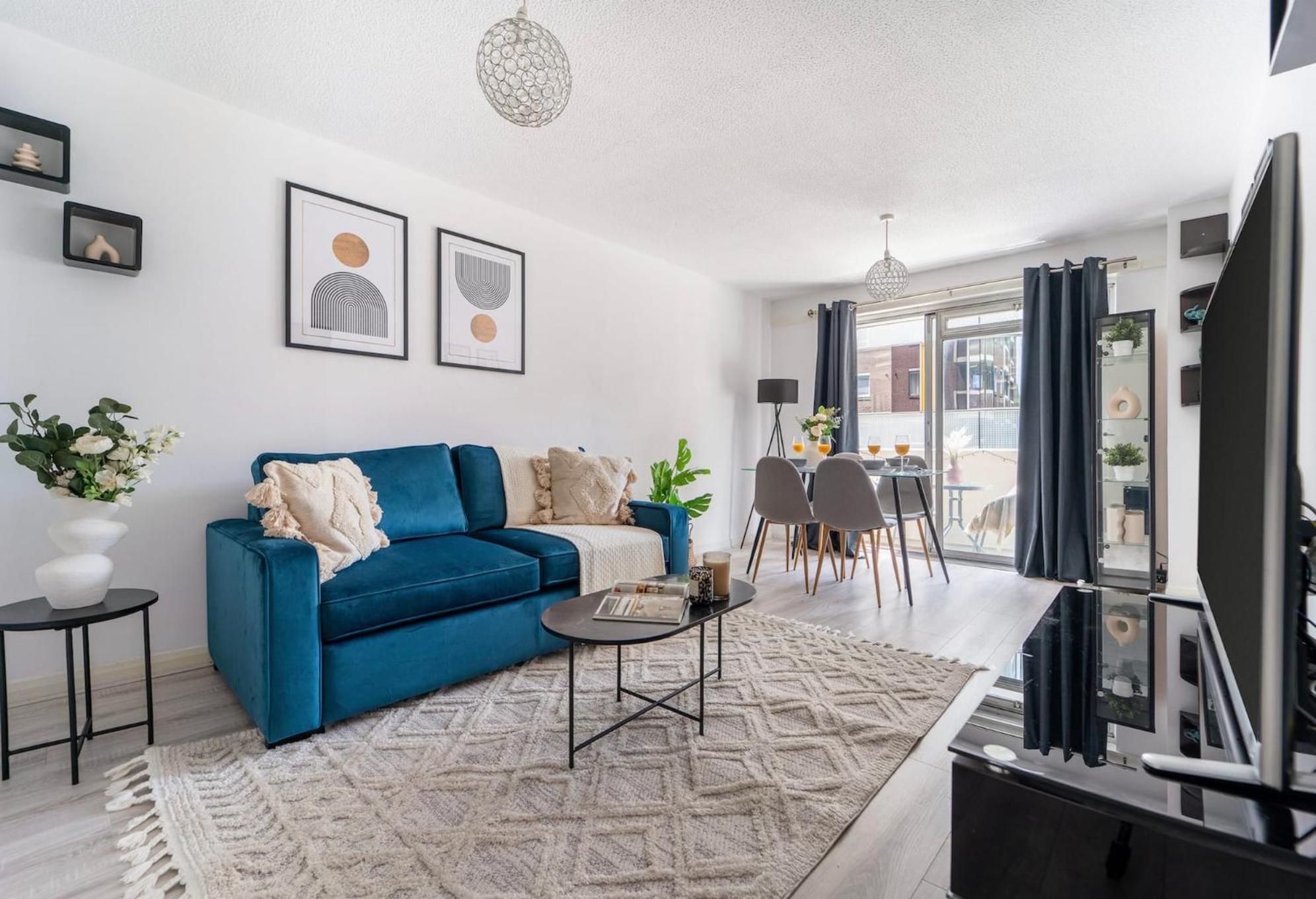 Fitzrovia - 1br With Balcony Near Soho - Cityapartmentstay Апартаменты Лондон